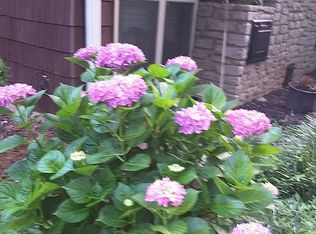 2543 Hogan Rd, East Pt, GA 30344