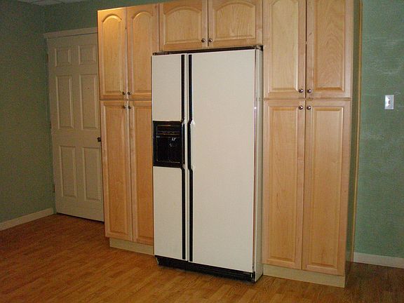 Plenty of Cupboard Space