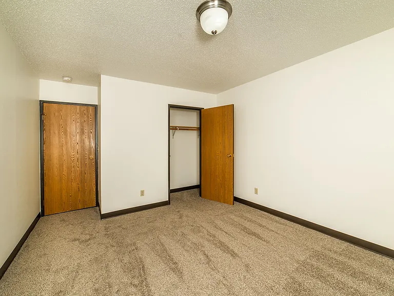 1095 Westside Dr #210 — Photo 6
