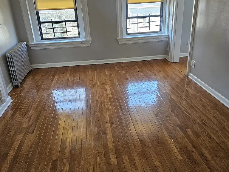 27 Wakeman Ave #3 — Photo 1