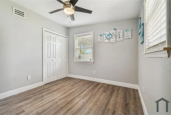 3216 N 16th St — Photo 27