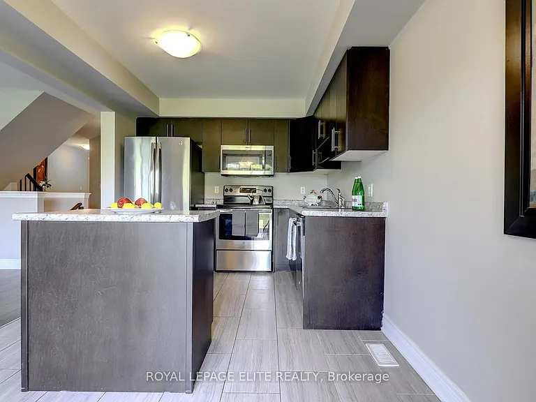 8025 Cole Ct — Photo 16