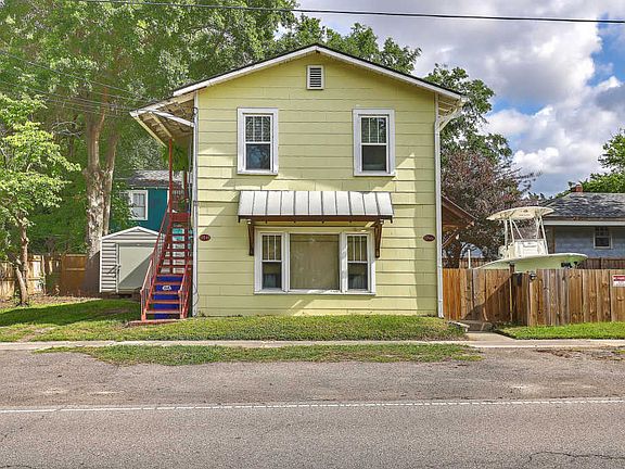 3rd image of 1054 Buist Ave