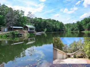 91 Cole Lake Dr, Toccoa, GA 30577