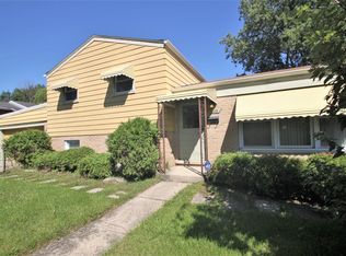 2802 19th Pl, North Chicago, IL 60064