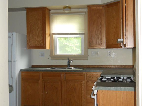 5th image of 146 Byers Ave #House