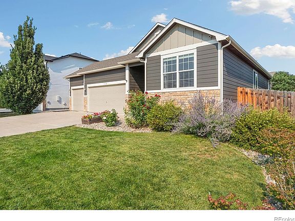 2nd image of 7374 Ocean Ridge Street