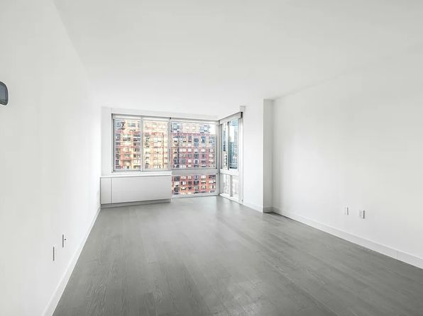 101 W End Ave #11CC