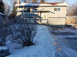 11120 Katlian Dr, Eagle River, AK 99577