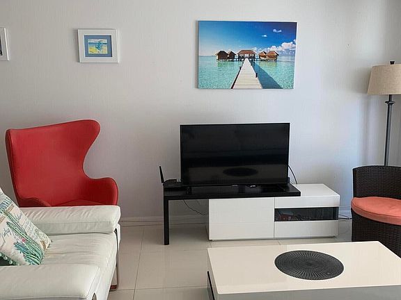 4th image of 101 Briny Ave APT 806
