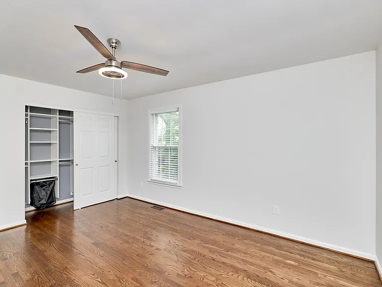 668 Stablestone Dr — Photo 36