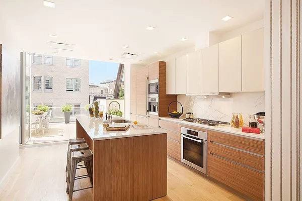 Sold by CORE | media 14