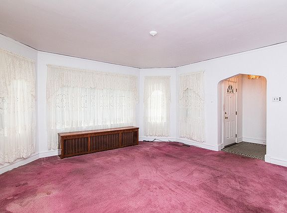 5th image of 7739 Westwood Dr