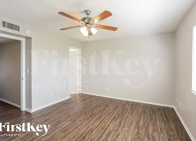 6935 W Palo Verde Ave — Photo 11
