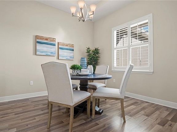 5th image of 703 Victoria Hills Dr