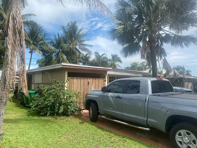 5040 SW 94th Way — Photo 4