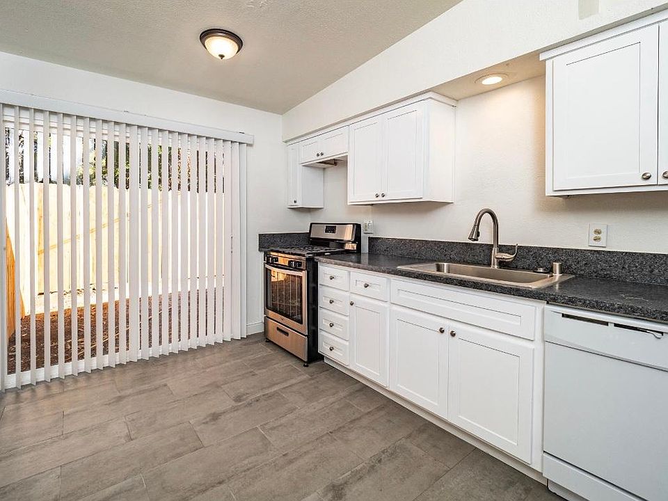 210 Natoma St Folsom, CA Zillow Apartments for Rent in Folsom