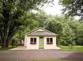 664 Taylors Gap Rd, Charlottesville, VA 22903