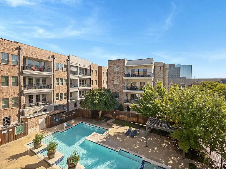 5001 Meridian Ln #2103 — Photo 25