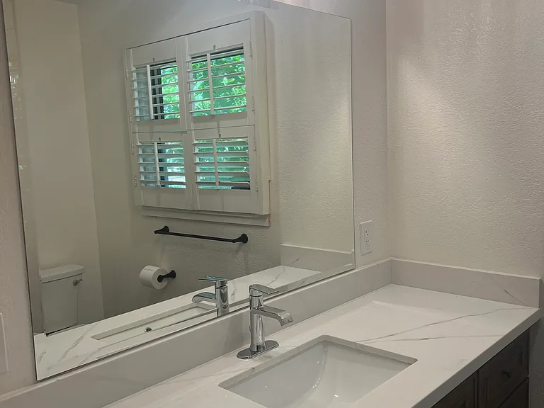 3111 Stony Point Rd — Photo 8