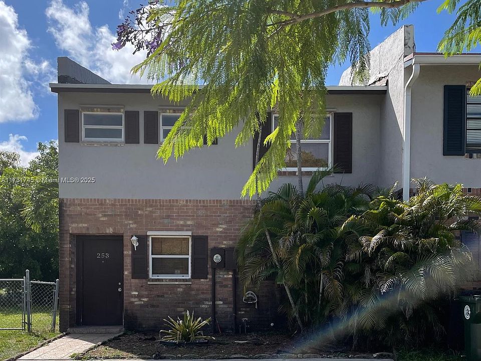1st image of 253 Sunshine Dr