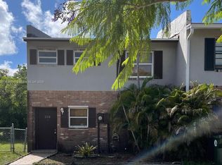 253 Sunshine Dr, Coconut Creek, FL 33066