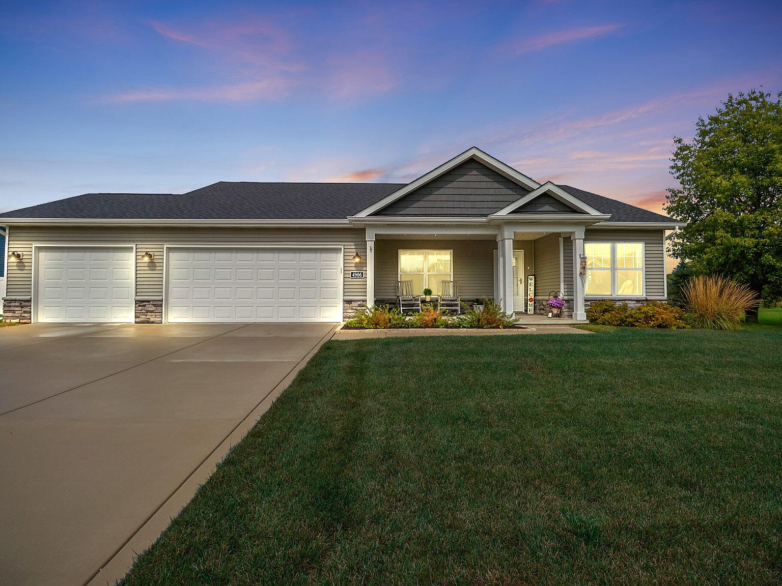 4906 Southview Dr, Lowell, IN 46356 | Zillow