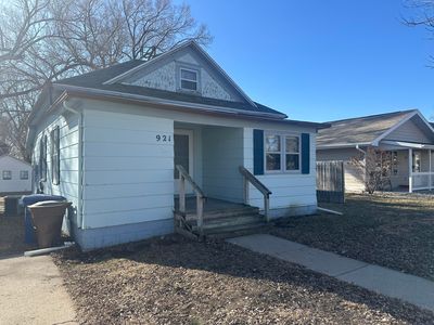 921 E 6th Ave, Mitchell, SD, 57301