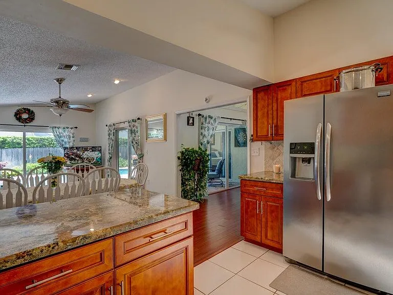 11335 Woodchuck Dr — Photo 6