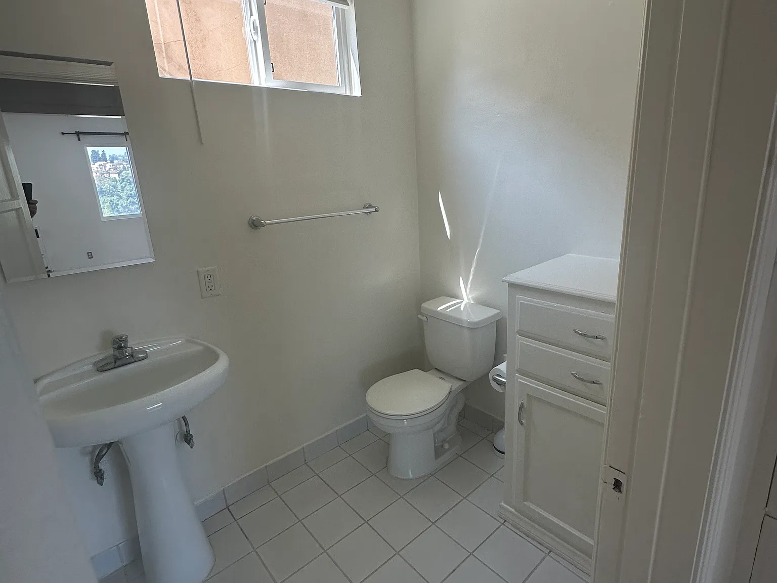 Studio, 441 sqft, $1,995 — Photo 4