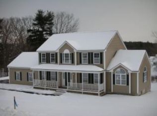 3 Jake Rd, Londonderry, NH 03053
