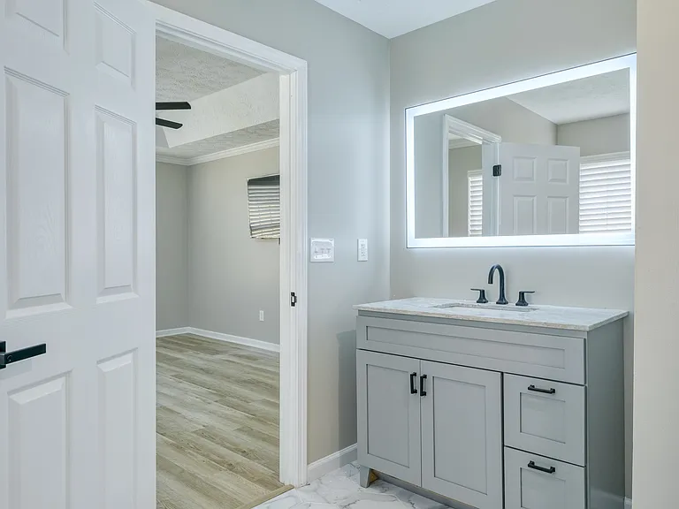 3020 Hampton Club Way — Photo 13