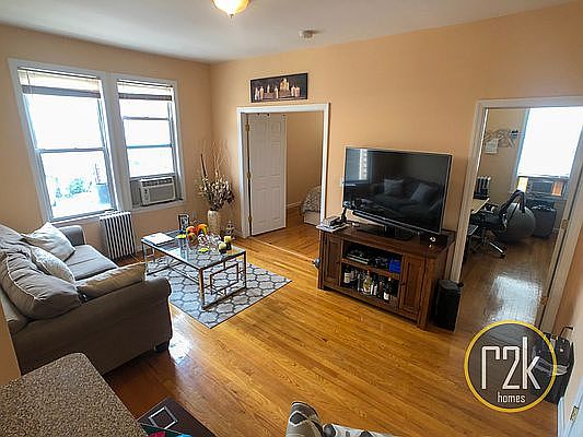 5th image of 32-57 33rd St #1R
