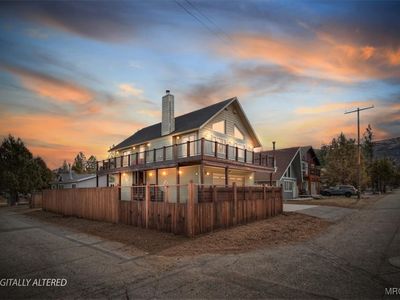 852 Pine Ln, Big Bear City, CA, 92314