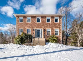 257 Oceanview Dr, Bedford, NS B4A4H4