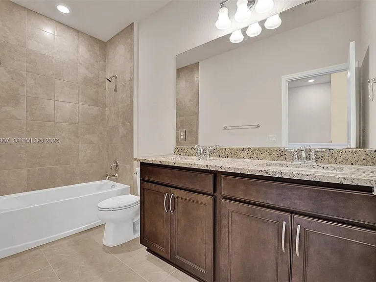4764 Eucalyptus Dr — Photo 28