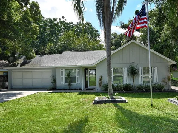 906 Kentucky Blvd, Eustis, FL 32726