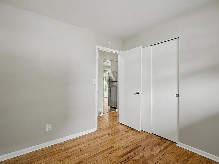 12116 Wincanton Dr — Photo 20