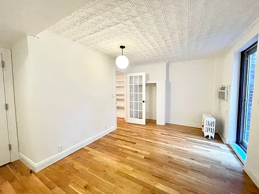 Rented by Bedford 6 Real Estate | media 23