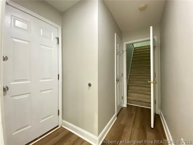 346 Cresthaven Dr — Photo 10