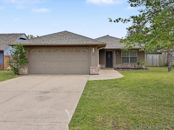 9414 E Magnoliawood Dr, Claremore, OK 74019