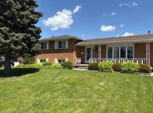 30 Nardi Ct, Hamilton, ON L8K 3Y8
