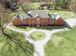 27W121 80th St, Naperville, IL 60565