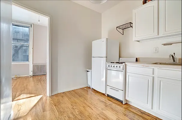 Rented by Compass | media 4