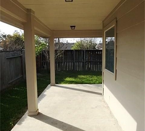 2nd image of 12010 Bunny Ln