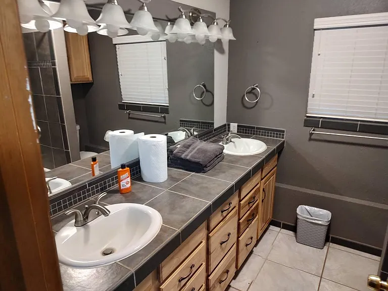 12800 NW Bishop Rd — Photo 6