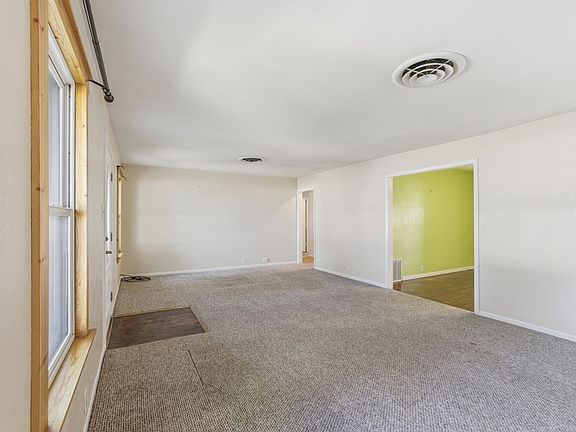 3rd image of 1007 N 5th St