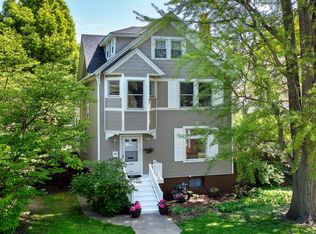 1219 Elmwood Ave, Evanston, IL