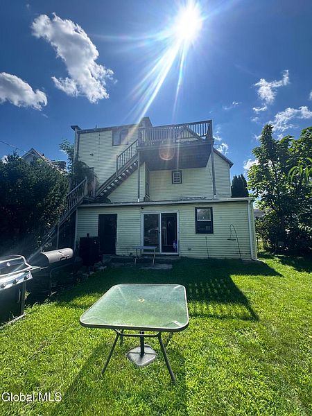 2nd image of 1917 Guilderland Avenue