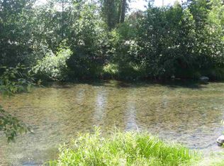 405 Riverside Ave, Chester, CA 96020